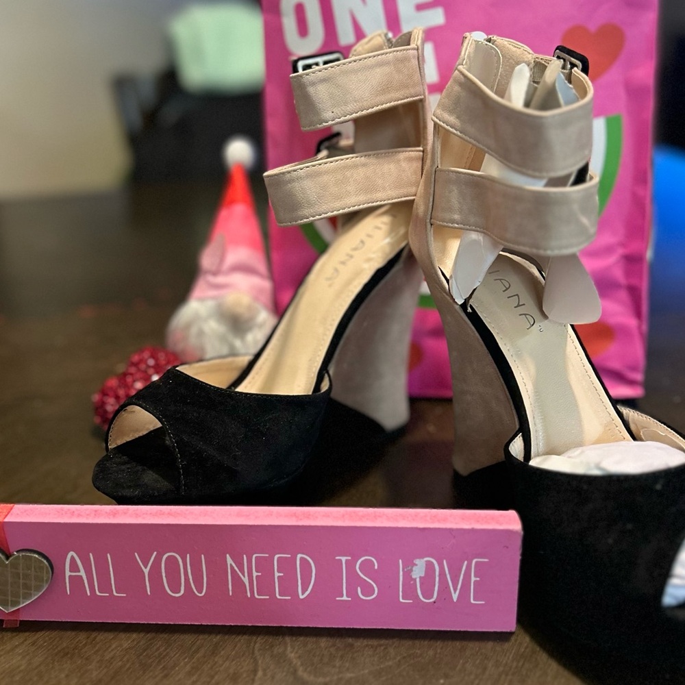 Black and taupe Wedges